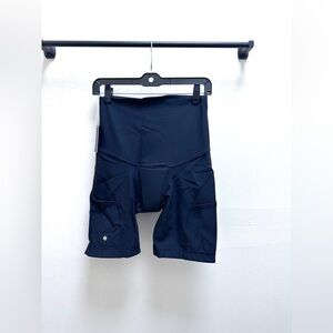 Women’s maternity/postpartum black padded cycling shorts.New w/tags!Size S